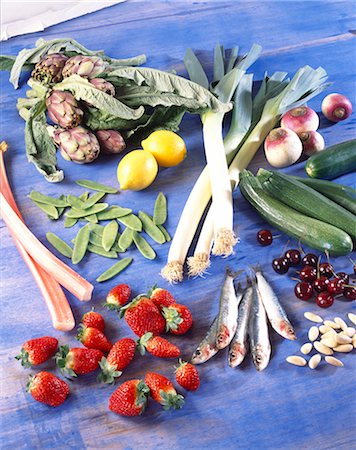 simsearch:825-05812193,k - Selection of fresh vegetables Stock Photo - Rights-Managed, Code: 825-05987073