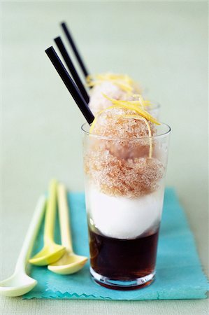 soda in glass - Coke jelly with lemon sorbet and coke sherbet ice Stock Photo - Rights-Managed, Code: 825-06046813