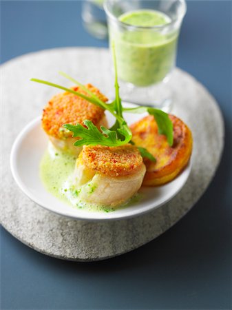 simsearch:825-07649320,k - Scallops with Chorizo,sweet potato blini and rocket lettuce creamy emulsion Stock Photo - Rights-Managed, Code: 825-06047269