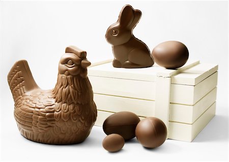 simsearch:825-06047612,k - Chocolate chicken,rabbit and eggs Stock Photo - Rights-Managed, Code: 825-06047615