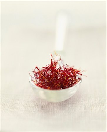 spoonful - Saffron threads Stock Photo - Rights-Managed, Code: 825-06049531