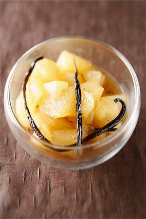 simsearch:825-06315282,k - Tea-flavored stewed pears with vanilla Stock Photo - Rights-Managed, Code: 825-06049617