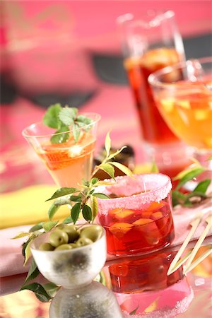 simsearch:652-03802277,k - Glasses of Sangria Stock Photo - Rights-Managed, Code: 825-06049694