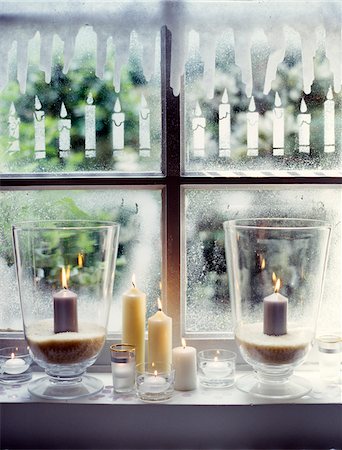 still life white - Window with Christmas decorations and candles Stock Photo - Rights-Managed, Code: 825-06315574