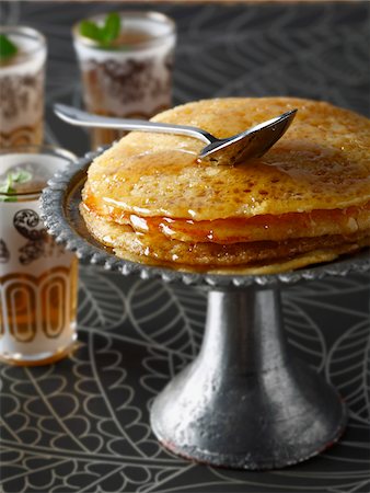Moroccan pancakes with orange marmelade Stock Photo - Rights-Managed, Code: 825-06316607