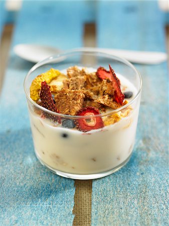 dehydrated - Almond milk with cereals and dried fruit Stock Photo - Rights-Managed, Code: 825-06316771