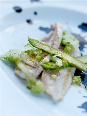 simsearch:825-07522119,k - Plaice fillets with green asparagus and romanesco cabbage Stock Photo - Rights-Managed, Code: 825-06316998