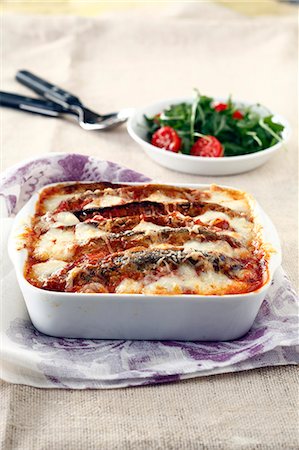 simsearch:825-07522085,k - Eggplant cheese-topped dish Stock Photo - Rights-Managed, Code: 825-06817560