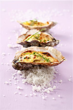 simsearch:825-07649320,k - Oysters with Champagne sauce au gratin Stock Photo - Rights-Managed, Code: 825-06817598