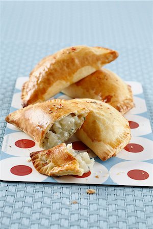 simsearch:825-05814612,k - Fourme d'Ambert and pear small pies Stock Photo - Rights-Managed, Code: 825-06817621