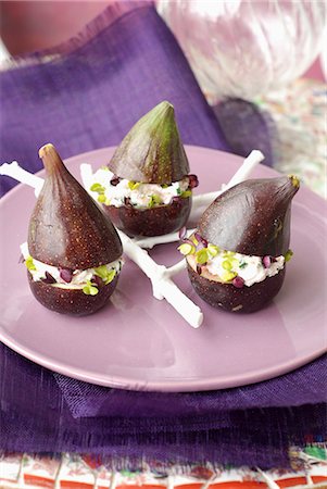 simsearch:825-05814612,k - Figs stuffed with fresh goat's cheese and beetroot sprouts Stock Photo - Rights-Managed, Code: 825-07076840