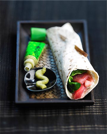 simsearch:825-03627010,k - Raw tuna and wasabi wrap Stock Photo - Rights-Managed, Code: 825-07076920