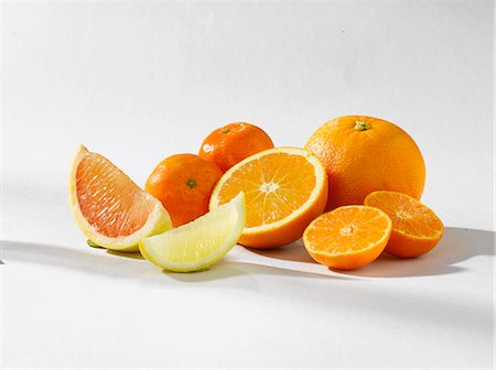 simsearch:825-05812193,k - Assorted citrus fruit Stock Photo - Rights-Managed, Code: 825-07077475