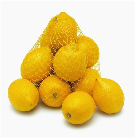 seafood - String bag of lemons Stock Photo - Rights-Managed, Code: 825-07078212