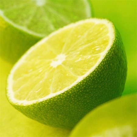 simsearch:825-05812193,k - Half limes Stock Photo - Rights-Managed, Code: 825-07078256