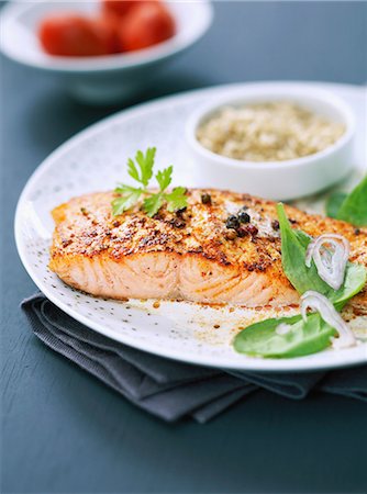 simsearch:825-07522119,k - Grilled salmon with dill Stock Photo - Rights-Managed, Code: 825-07522159