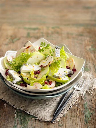 simsearch:825-05814612,k - Apple,goat's cheese and raw mushroom salad Stock Photo - Rights-Managed, Code: 825-07522774