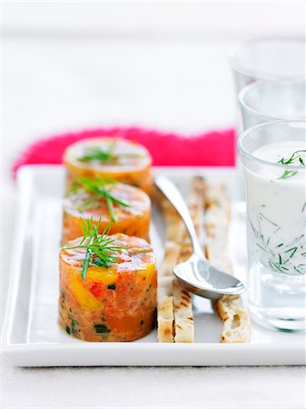simsearch:825-07522119,k - Salmon tartare and tzatziki Stock Photo - Rights-Managed, Code: 825-07599625