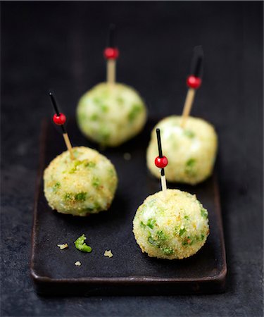 food - Pea risotto balls Stock Photo - Rights-Managed, Code: 825-07649182