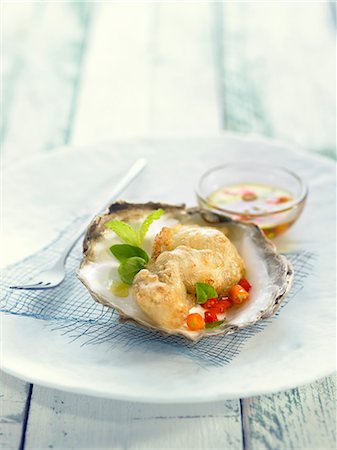 simsearch:825-07649320,k - Tempura oyster Stock Photo - Rights-Managed, Code: 825-07652701