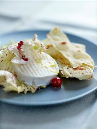 simsearch:825-05814612,k - Goat's cheese with redcurrants and spicy crisp bread Stock Photo - Rights-Managed, Code: 825-07652732