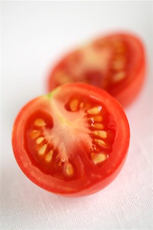 pulp - half tomato Stock Photo - Rights-Managed, Code: 825-02306558