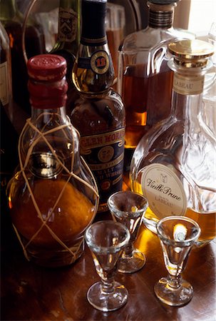 simsearch:825-02306931,k - old plum liqueur Stock Photo - Rights-Managed, Code: 825-02308141