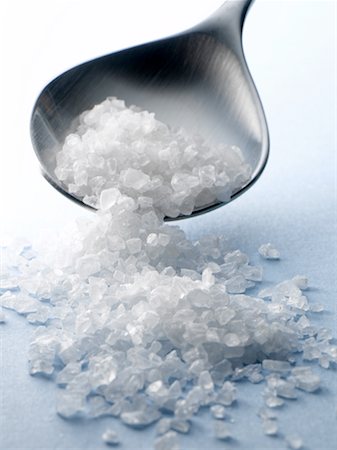 serving gourmet food - Spoonful of coarse salt Stock Photo - Rights-Managed, Code: 825-02308638