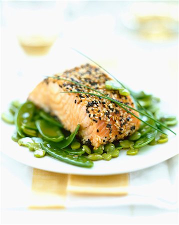 sesame - Salmon steak with sesame and poppy seeds Stock Photo - Rights-Managed, Code: 825-03626905