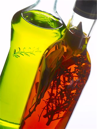 simsearch:825-02306931,k - Bottle of olive oil and vinegar Stock Photo - Rights-Managed, Code: 825-03628492