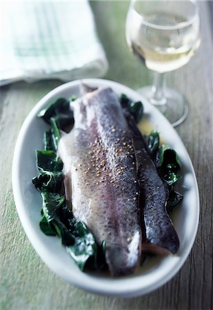 simsearch:825-03627010,k - Pan-fried trout fillet with spinach and Gentian butter Stock Photo - Rights-Managed, Code: 825-03628534
