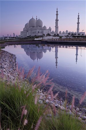 sunrise flowers - Sheikh Zayed Grand Mosque at sunrise; Abu Dhabi, United Arab Emirates Stock Photo - Rights-Managed, Code: 832-08007732