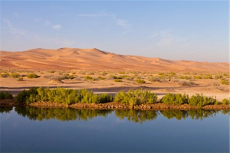 Pond in Empty Quarter in Liwa Oasis; Liwa Oasis, Abu Dhabi, United Arab Emirates Stock Photo - Rights-Managed, Code: 832-08007746