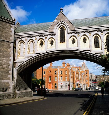 simsearch:832-02253108,k - Dublin, Historical Buildings, Archway At Christchurch Stock Photo - Rights-Managed, Code: 832-02254194