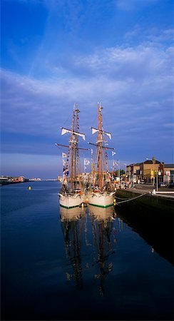 Dublin City, River Liffey, Tall Ships Stock Photo - Rights-Managed, Code: 832-02254220
