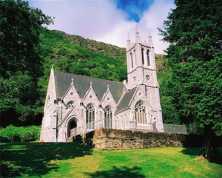 simsearch:832-02252667,k - Kylemore Abbey's Chapel, Co Galway, Ireland Stock Photo - Rights-Managed, Code: 832-02253129
