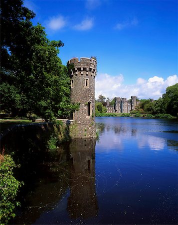 simsearch:832-03639876,k - Johnstown Castle, Co Wexford, Ireland Stock Photo - Rights-Managed, Code: 832-02253172