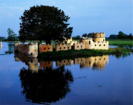 Arcadian Gardens Co Kildare, Lake Folly, Late Summer Stock Photo - Rights-Managed, Code: 832-03232733