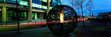Dublin City, Co Dublin, Ireland, International Financial Services Centre (IFSC), Peace Sculpture Stock Photo - Rights-Managed, Code: 832-03232837