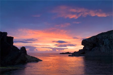 Sunset over Clogherhead Beach, Dingle Peninsula, County Kerry, Ireland Stock Photo - Rights-Managed, Code: 832-03233785