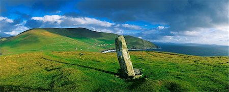dunmore head dingle - Stone on a landscape, Ogham Stone, Dunmore Head, Dingle Peninsula, County Kerry, Republic Of Ireland Stock Photo - Rights-Managed, Code: 832-03358694