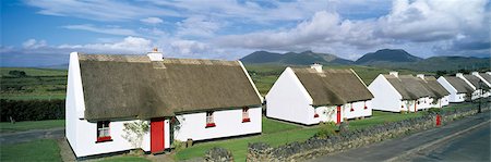 simsearch:700-05662619,k - Row Of Cottages Along A Road, County Galway, Ireland Stock Photo - Rights-Managed, Code: 832-03640700