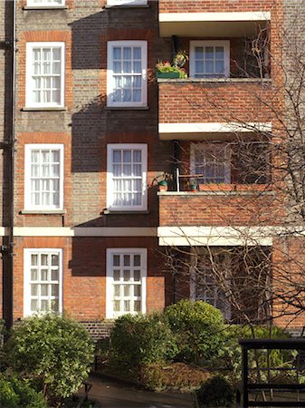 simsearch:700-05662619,k - Citywest CWH Churchill Gardens Westminster City Council Stock Photo - Rights-Managed, Code: 845-04826905