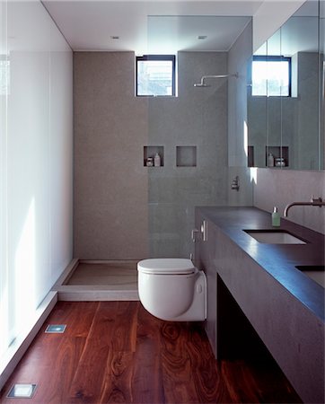 simsearch:845-07561516,k - Modern bathroom with mirrored cabinet, Belsize architects, UK. Architects: Belsize Architects Stock Photo - Rights-Managed, Code: 845-05837801