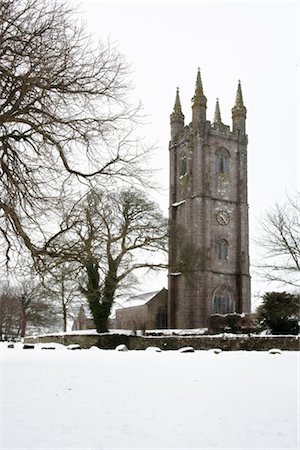 simsearch:841-05962529,k - The church at Widecombe in the Moor after a heavy snow fall that isolated the village, known as the Cathedral of the Moor, Dartmoor, Devon, England, UK Foto de stock - Con derechos protegidos, Código: 845-05838038