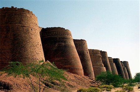 pakistan - Towers of the Fort, Derawar, Pakistan Stock Photo - Rights-Managed, Code: 845-05839077