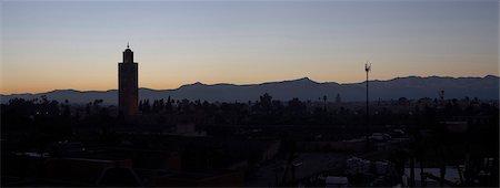 simsearch:845-02726943,k - Minaret and Mountains at dawn, Marrakech. Stock Photo - Rights-Managed, Code: 845-06008116