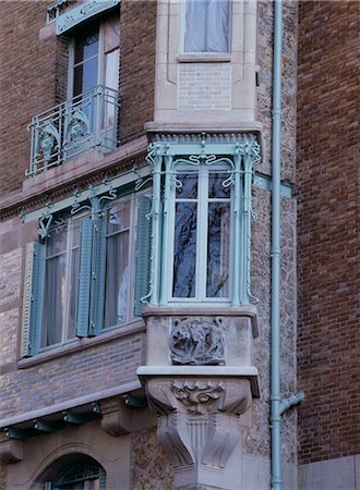 paris row building - Castel Beranger, No. 14 Rue la Fontaine. Built Between 1894-8, Details, Paris. Architect: Guimard Stock Photo - Rights-Managed, Code: 845-02724761