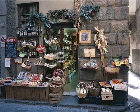 Grocery and Wine shop, Florence, Tuscany. Foto de stock - Con derechos protegidos, Código: 845-02725033