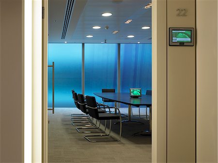 recessed ceiling - Dresdner Kleinwort offices, London. Foto de stock - Con derechos protegidos, Código: 845-02727647